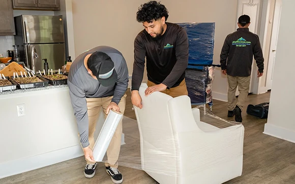 Local moving experts helping homeowners relocate efficiently and safely within the neighborhood.